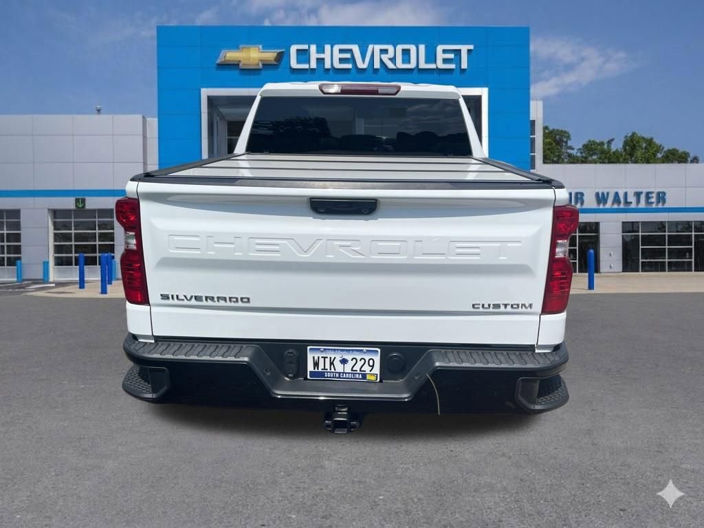 Used 2022 Chevrolet Silverado 1500 Custom Trail Boss AWD/4WD image 9