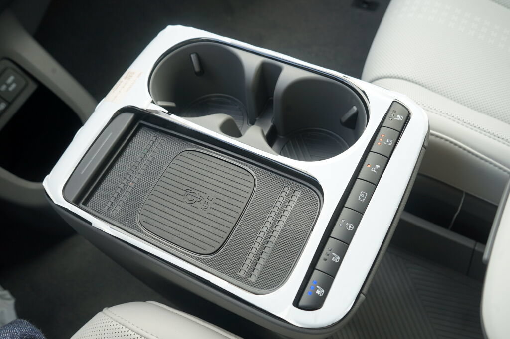 New 2027 Hyundai Ioniq 5 Limited AWD/4WD image 14