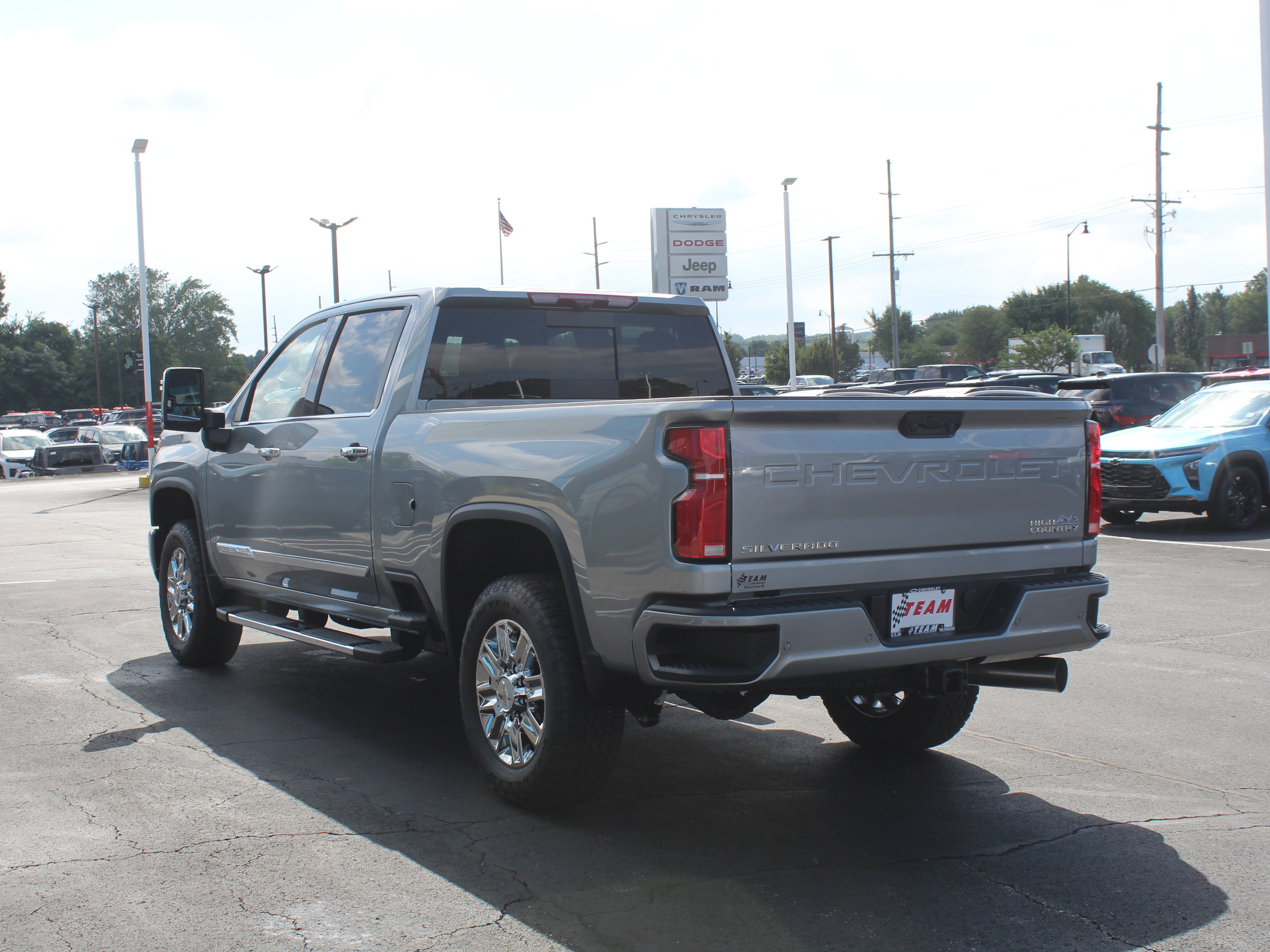 New 2026 Chevrolet Silverado 2500 High Country w/ Technology Package AWD/4WD image 8
