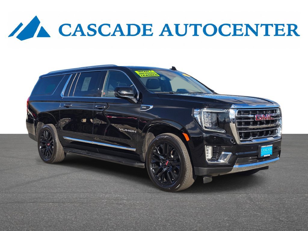 Certified 2023 GMC Yukon XL SLT w/ SLT Premium Package AWD/4WD image 13