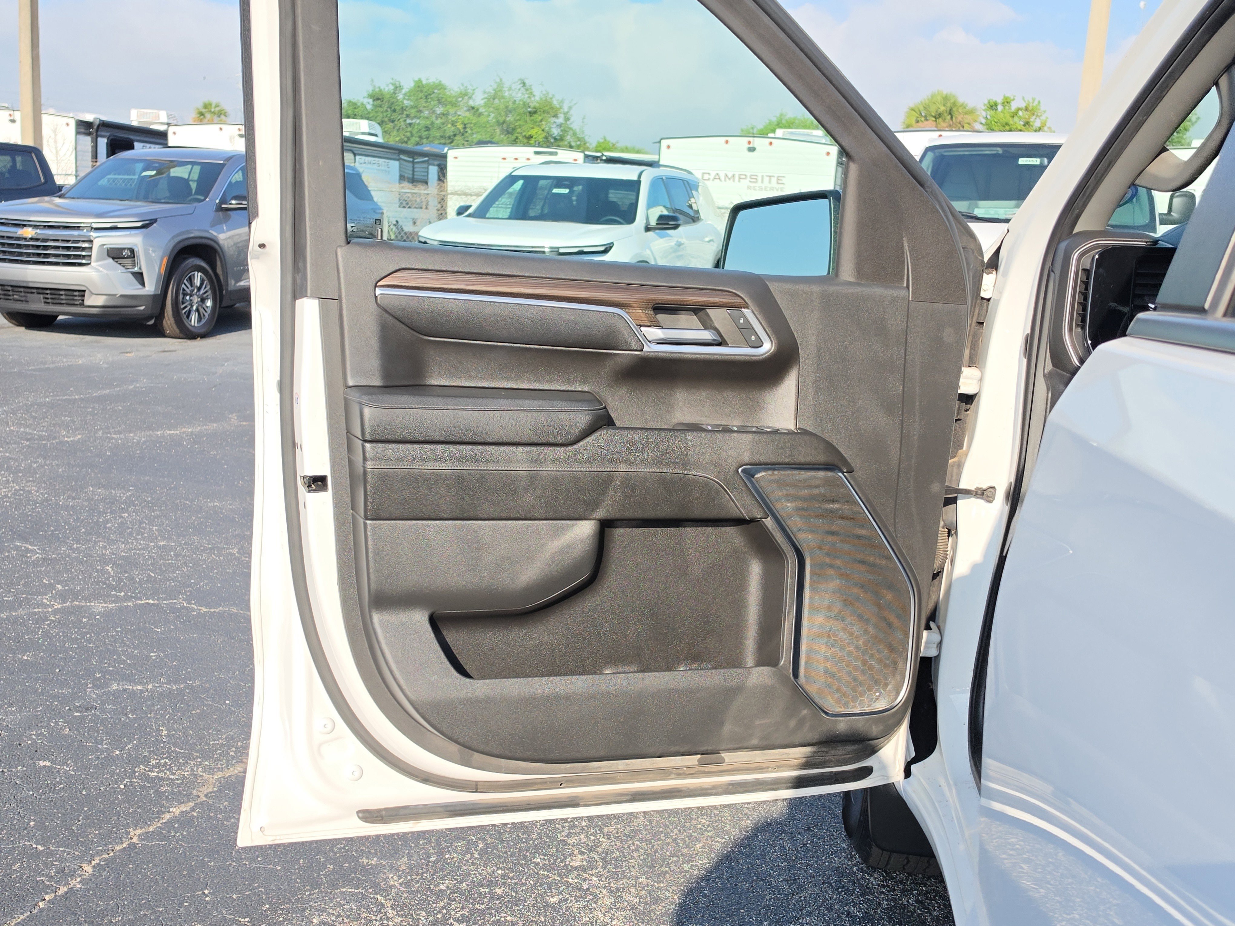 Used 2023 Chevrolet Silverado 1500 LT w/ Safety Package RWD image 18