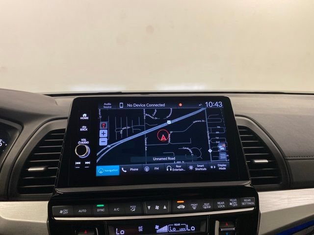 Used 2025 Honda Odyssey Touring image 11