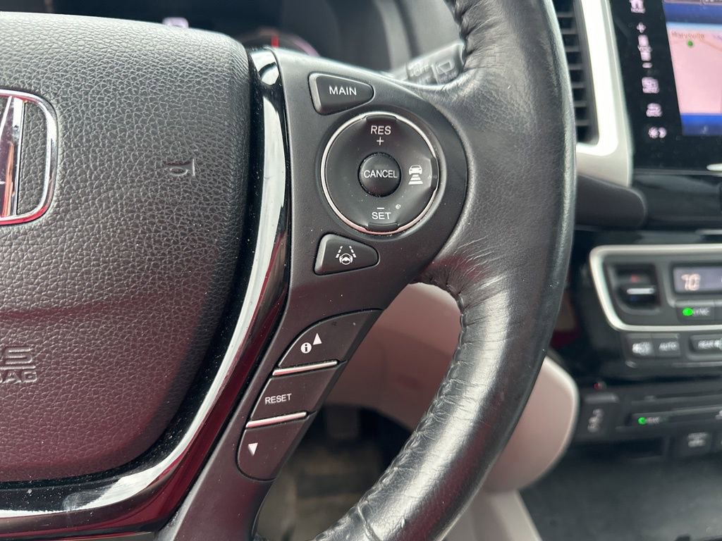 Used 2018 Honda Pilot Touring image 22