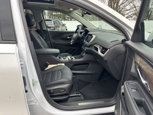 Used 2024 GMC Terrain Denali image 29