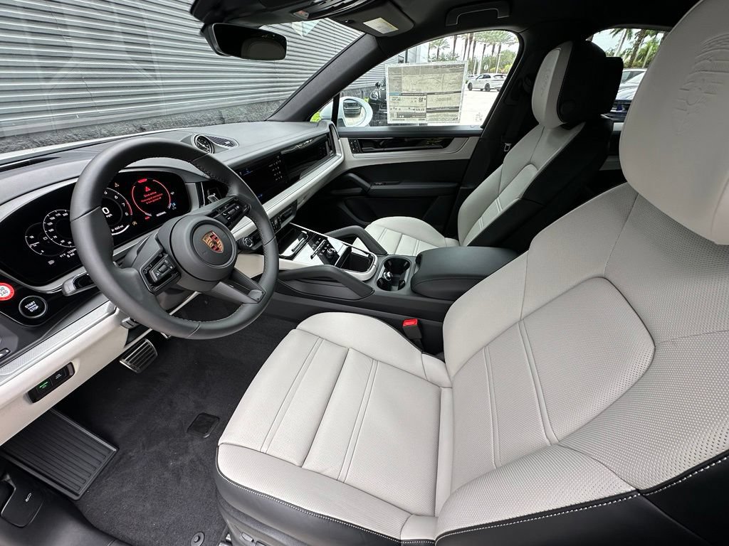 New 2026 Porsche Cayenne S AWD/4WD image 4