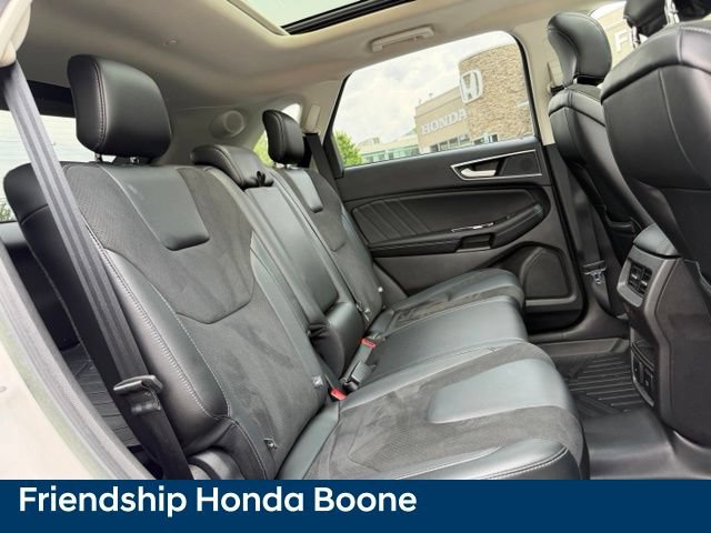 Used 2017 Ford Edge Sport w/ Equipment Group 401A AWD/4WD image 48