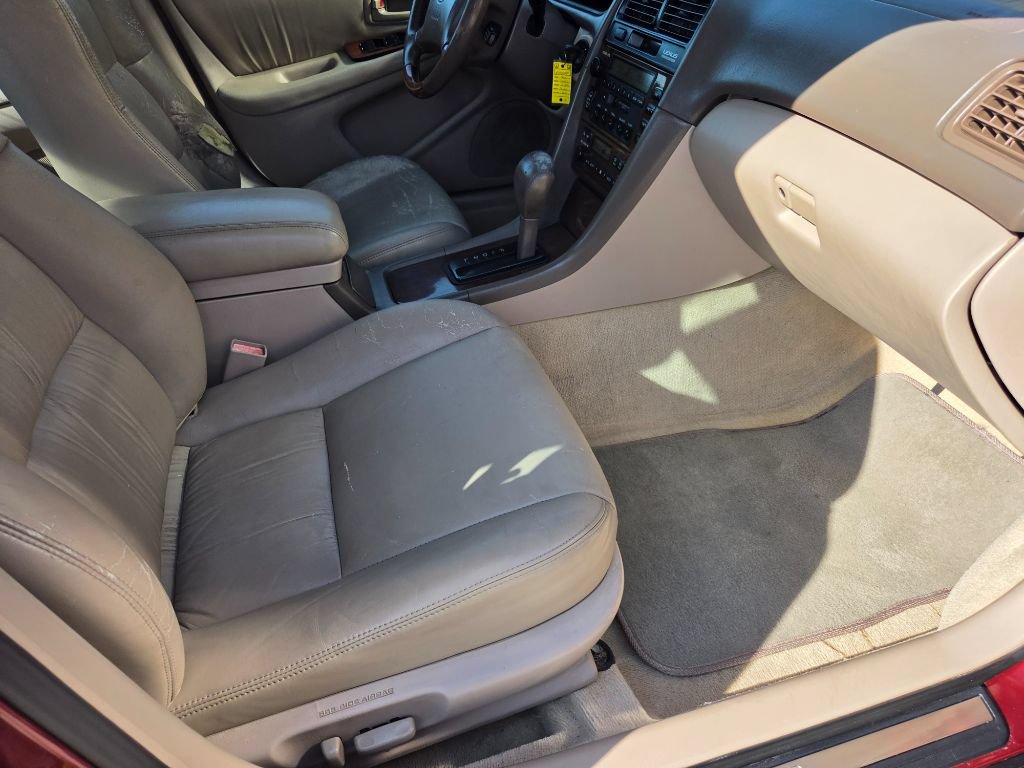 Used 2001 Lexus ES 330 FWD image 34