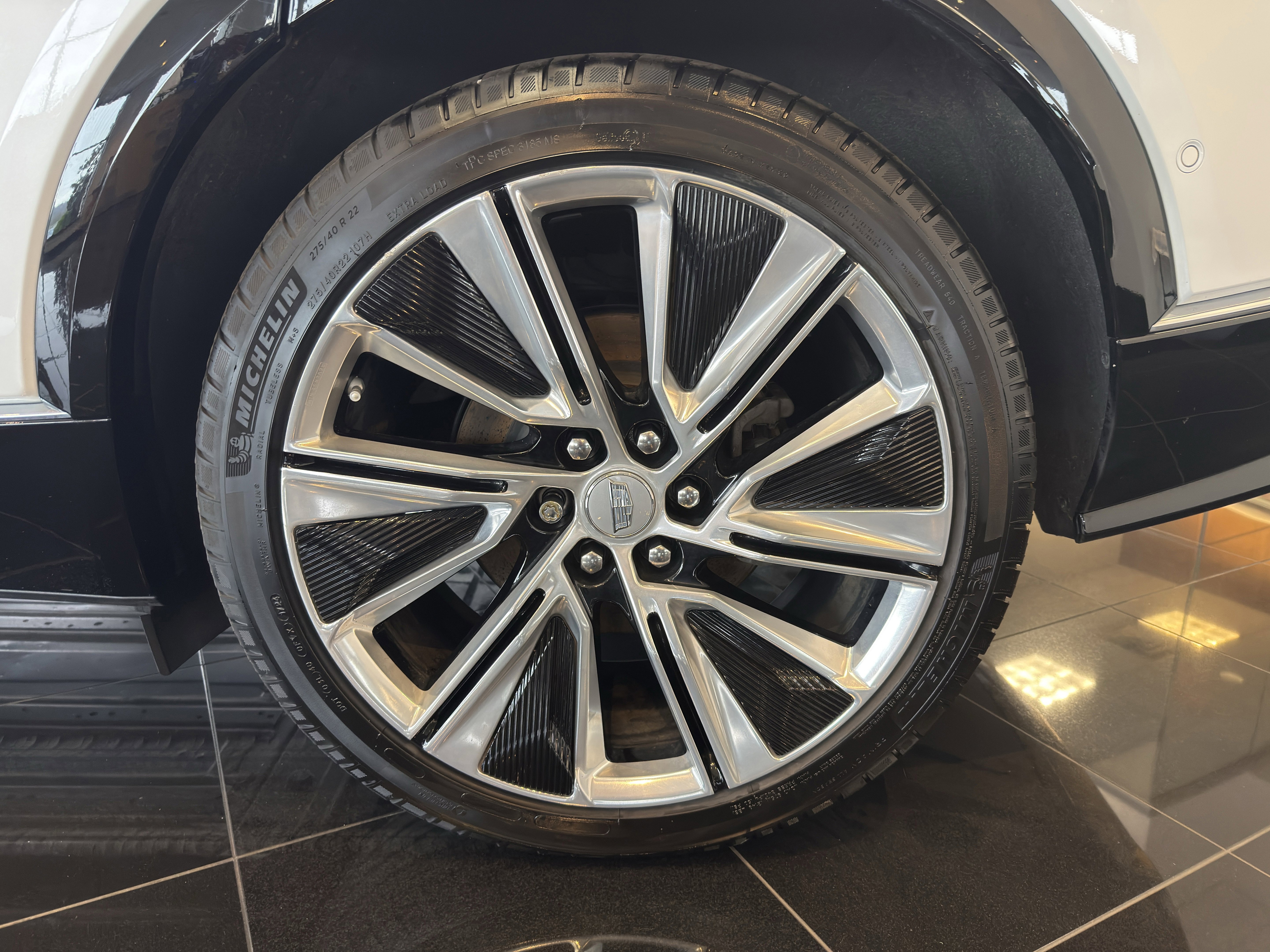 Certified 2024 Cadillac Lyriq Luxury w/ LPO, Floor Liner Package image 3