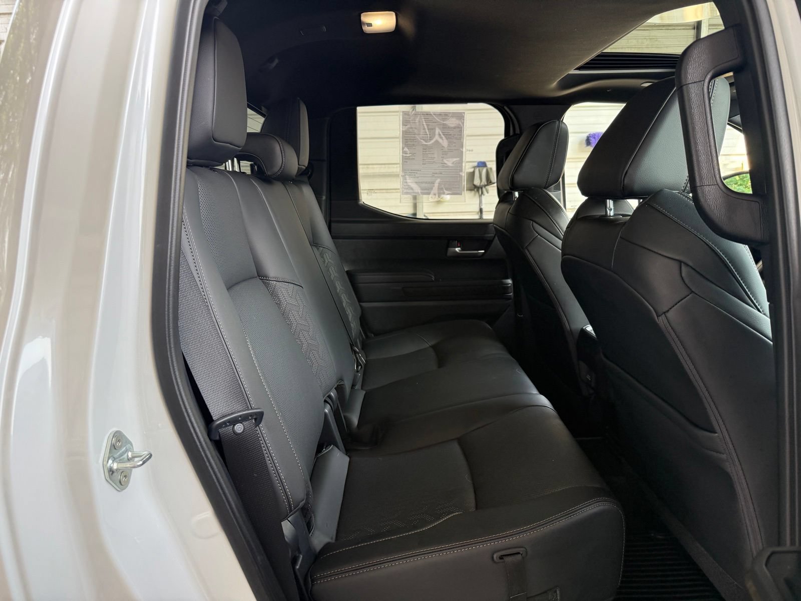 Used 2024 Toyota Tacoma Limited w/ Limited Package (LT) AWD/4WD image 18