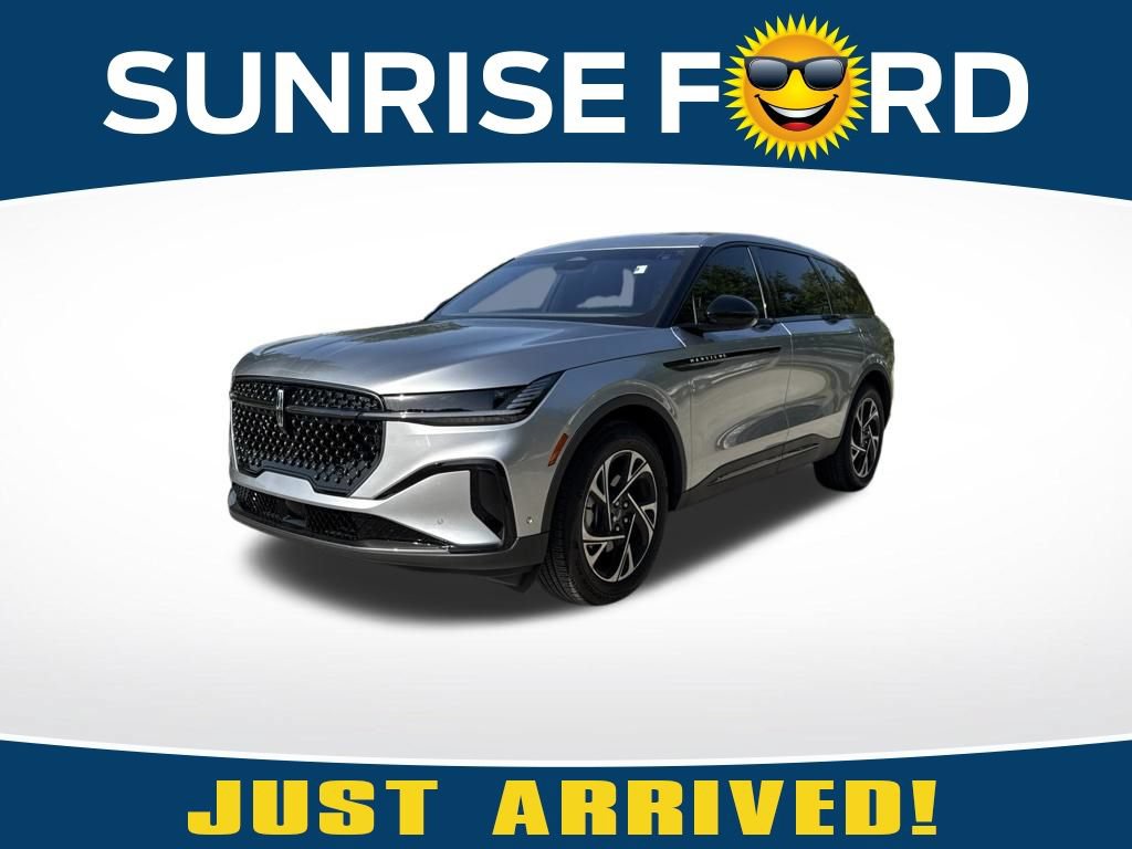Used 2024 Lincoln Nautilus Premier w/ Jet Appearance Package