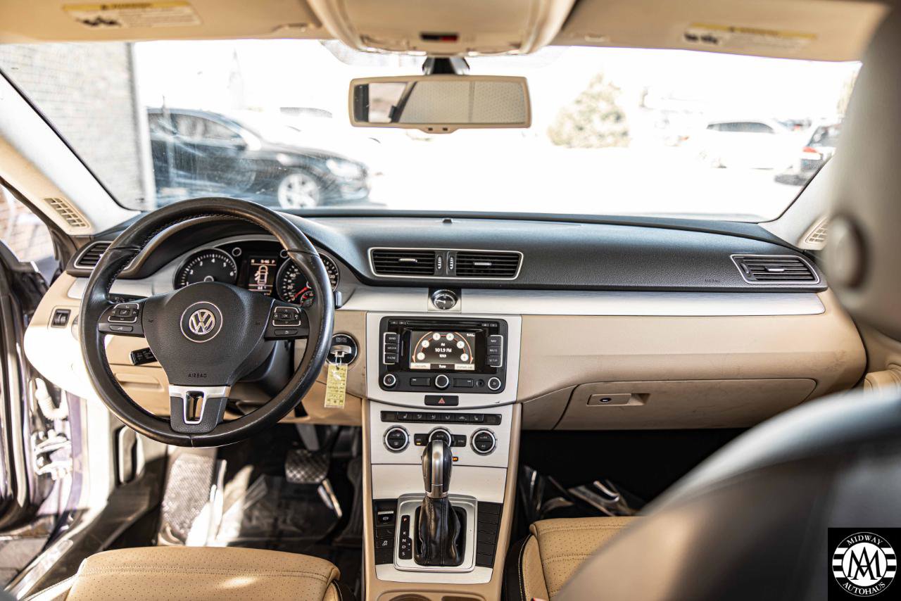 Used 2015 Volkswagen CC R-Line FWD image 32