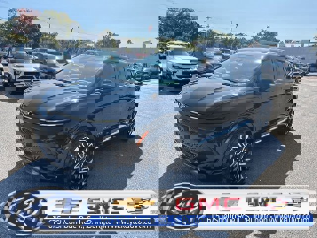 New 2025 Chevrolet Equinox EV LT w/ Convenience Package II
