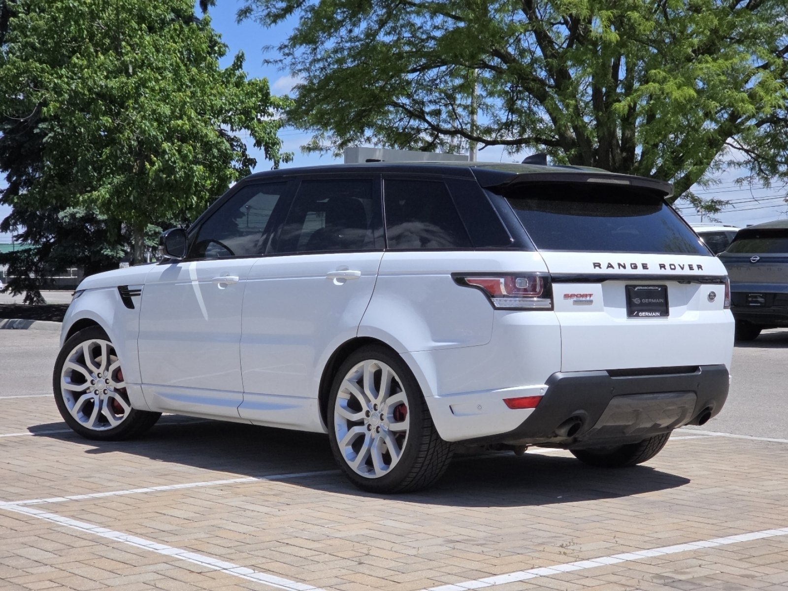 Used 2017 Land Rover Range Rover Sport Autobiography AWD/4WD image 21