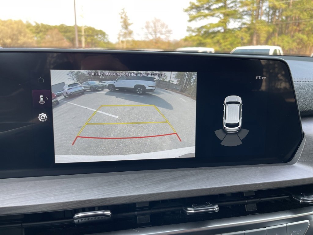 Used 2025 Kia Telluride EX image 11