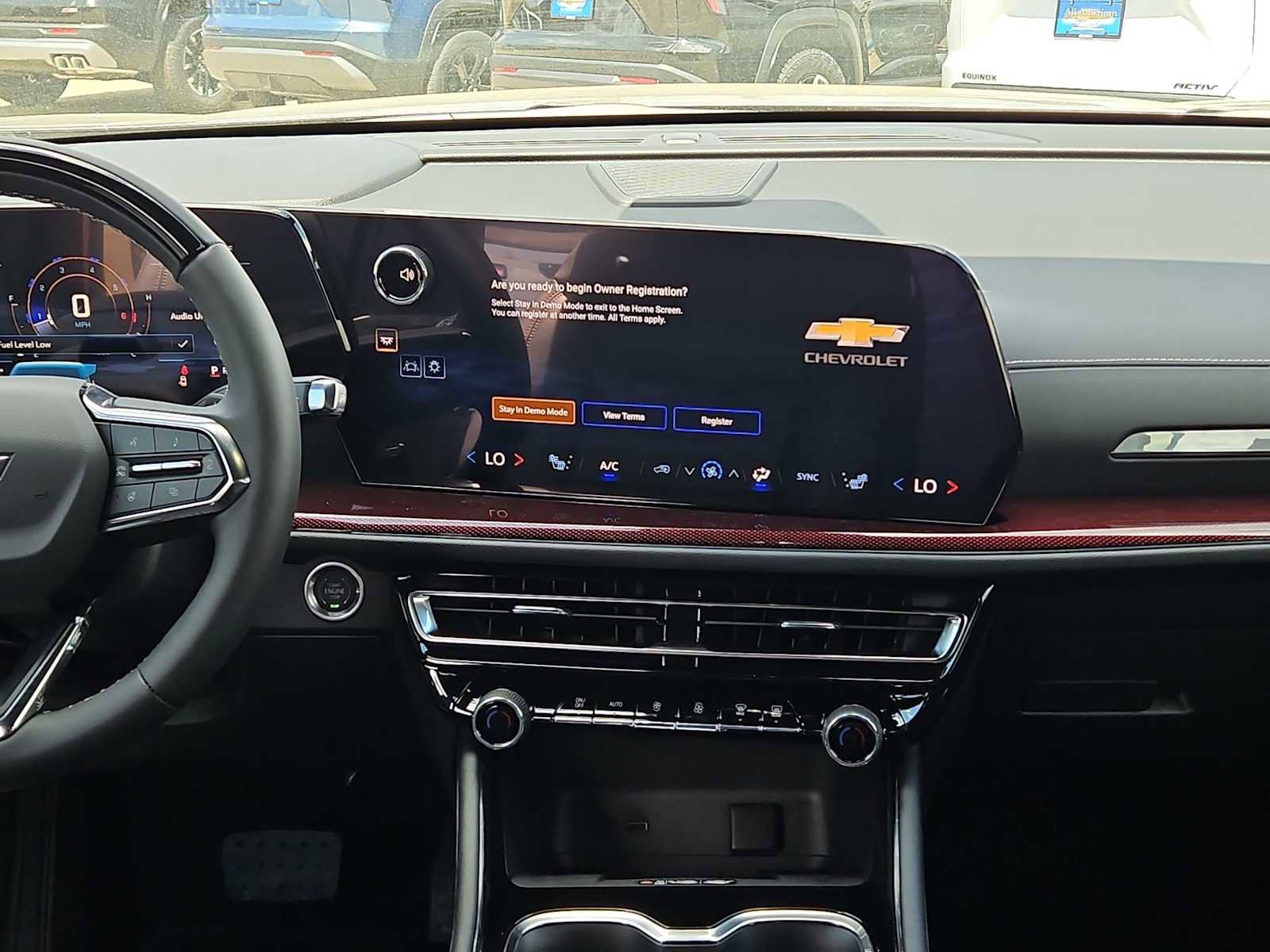 New 2026 Chevrolet Traverse Z71 w/ Enhanced Driving Package image 14