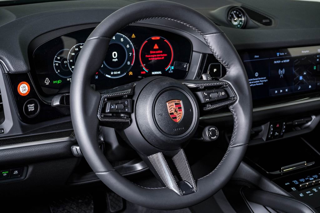 New 2026 Porsche Cayenne Coupe image 18