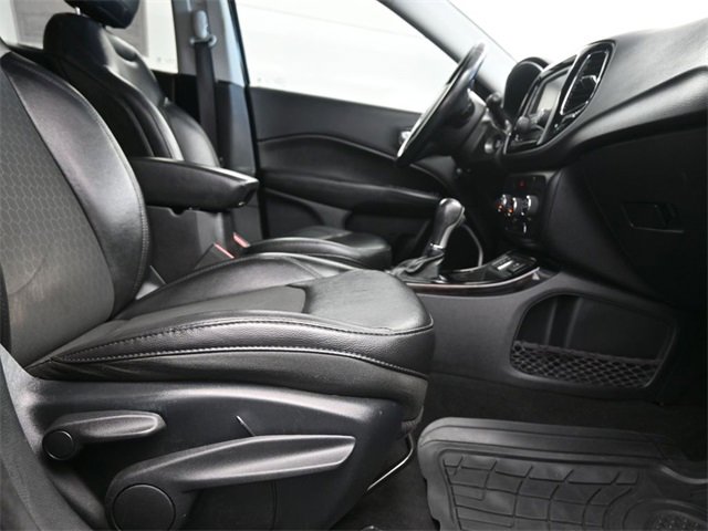 Used 2018 Jeep Compass Altitude image 30