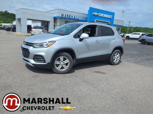 Used 2021 Chevrolet Trax LT w/ LT Convenience Package AWD/4WD image 1