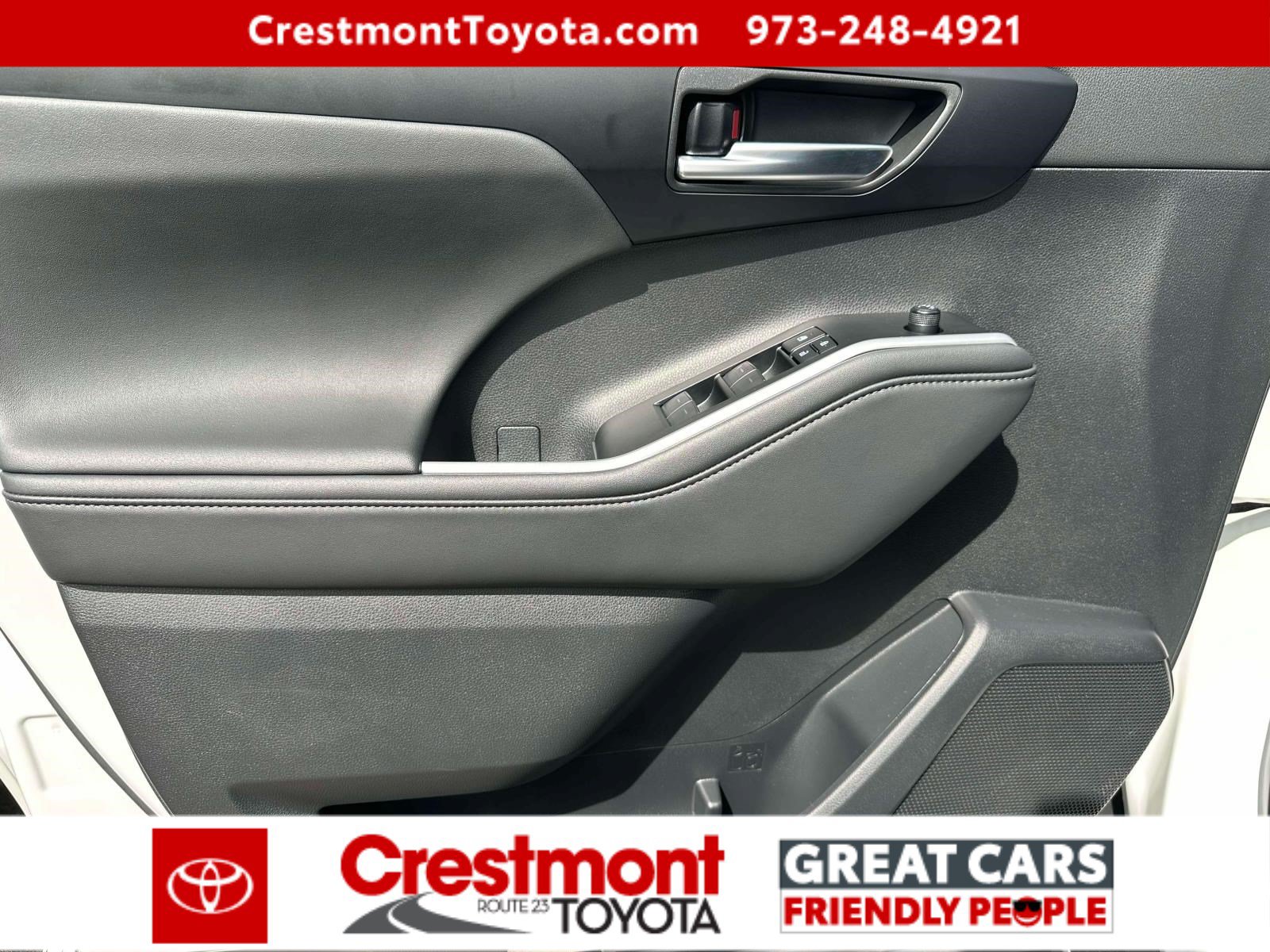 Certified 2026 Toyota Highlander XLE AWD/4WD image 13