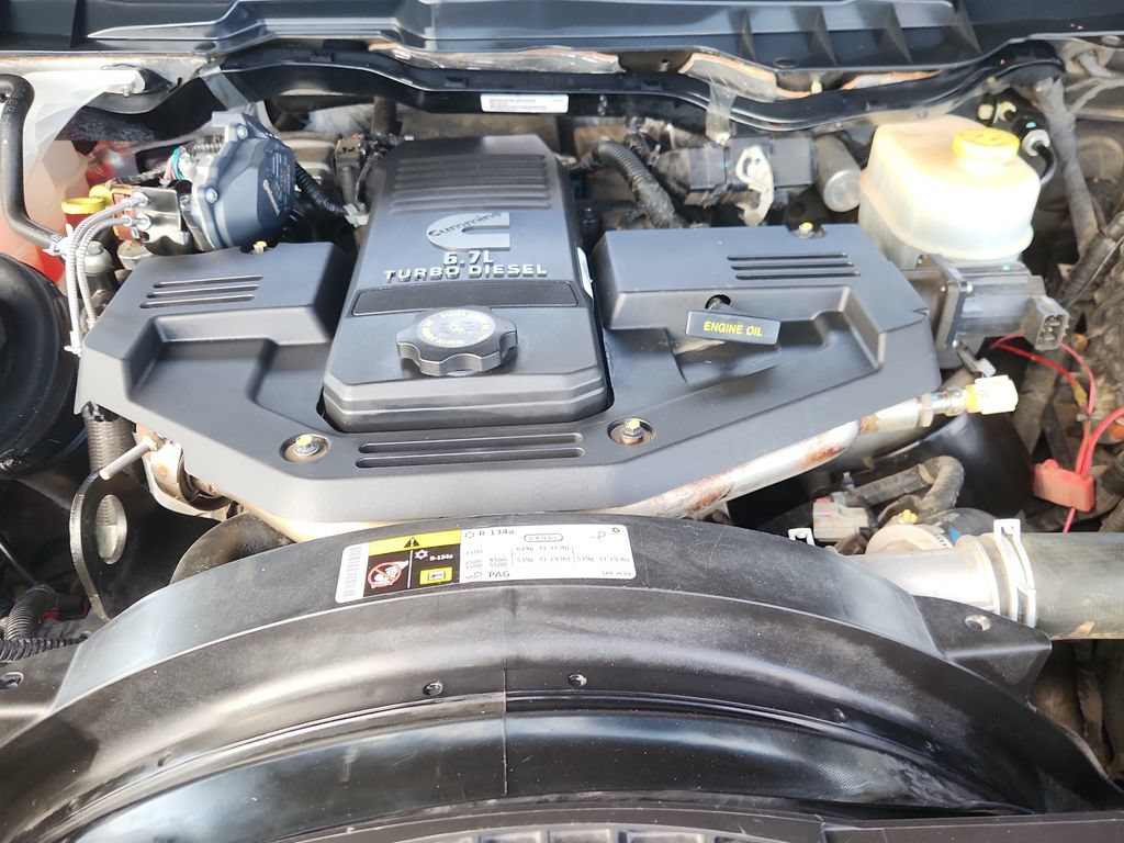 Used 2014 RAM 3500 Laramie w/ Cold Weather Group AWD/4WD image 18