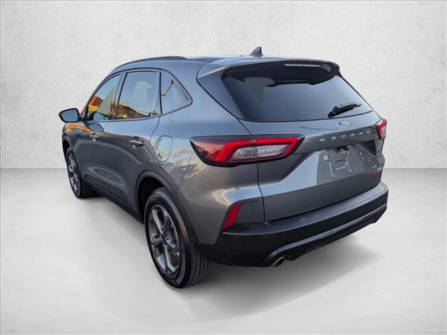 Used 2025 Ford Escape ST-Line image 8