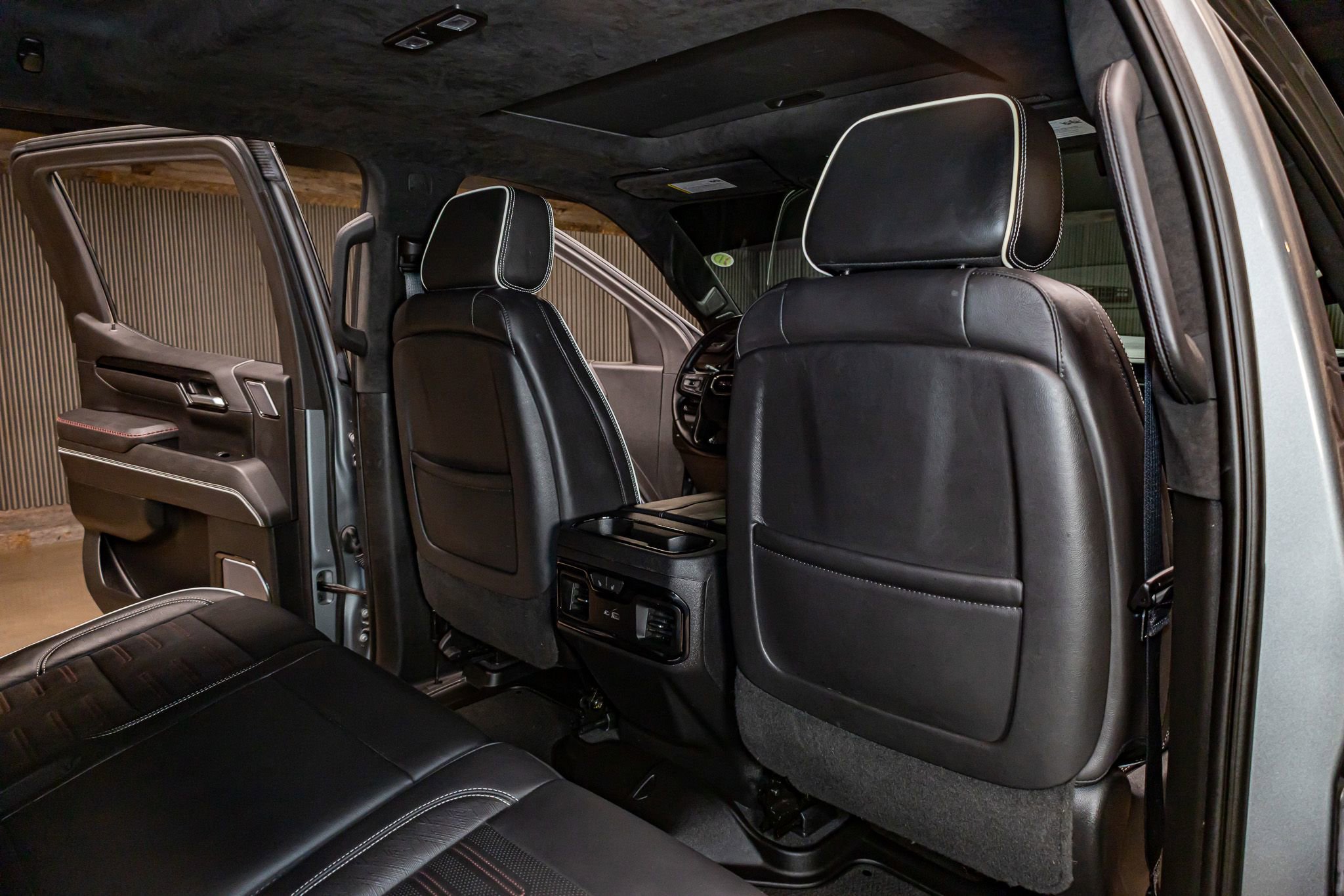 Used 2023 GMC Sierra 1500 AT4X image 30