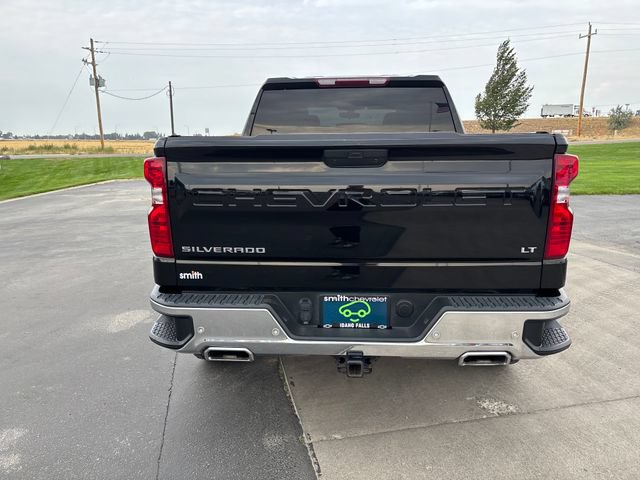 Certified 2022 Chevrolet Silverado 1500 LT w/ Z71 Off-Road Package AWD/4WD image 4
