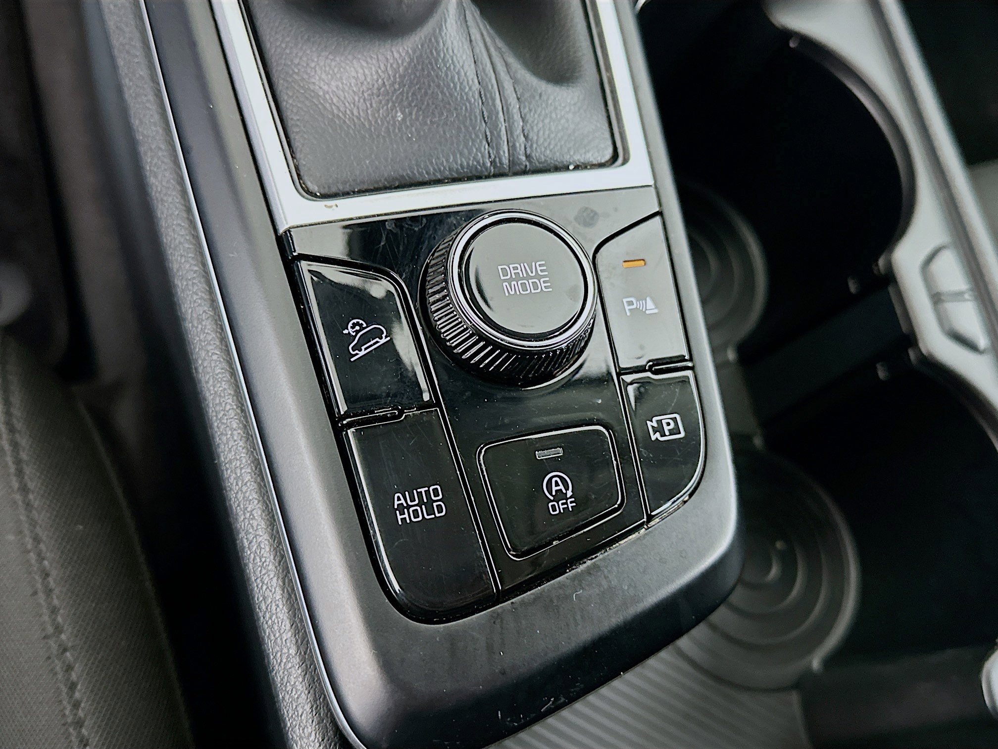 Used 2025 Kia Sportage LX image 25