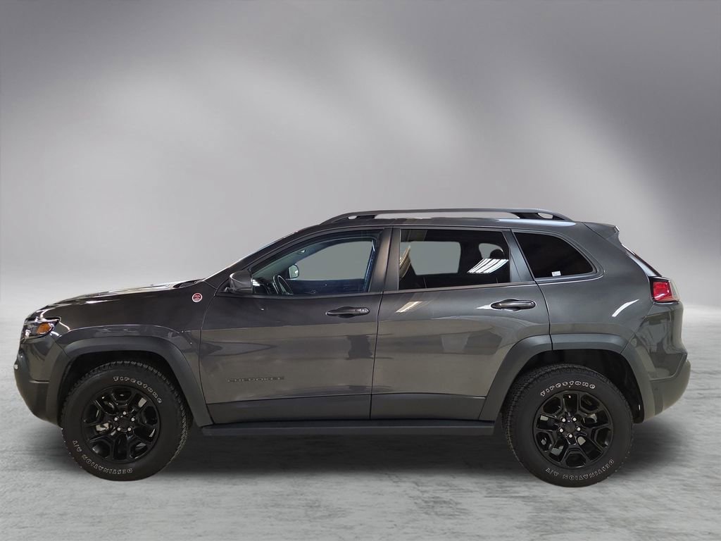 Used 2019 Jeep Cherokee Trailhawk image 8