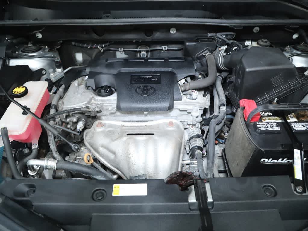 Used 2018 Toyota RAV4 LE w/ All Weather Liner Package AWD/4WD image 34