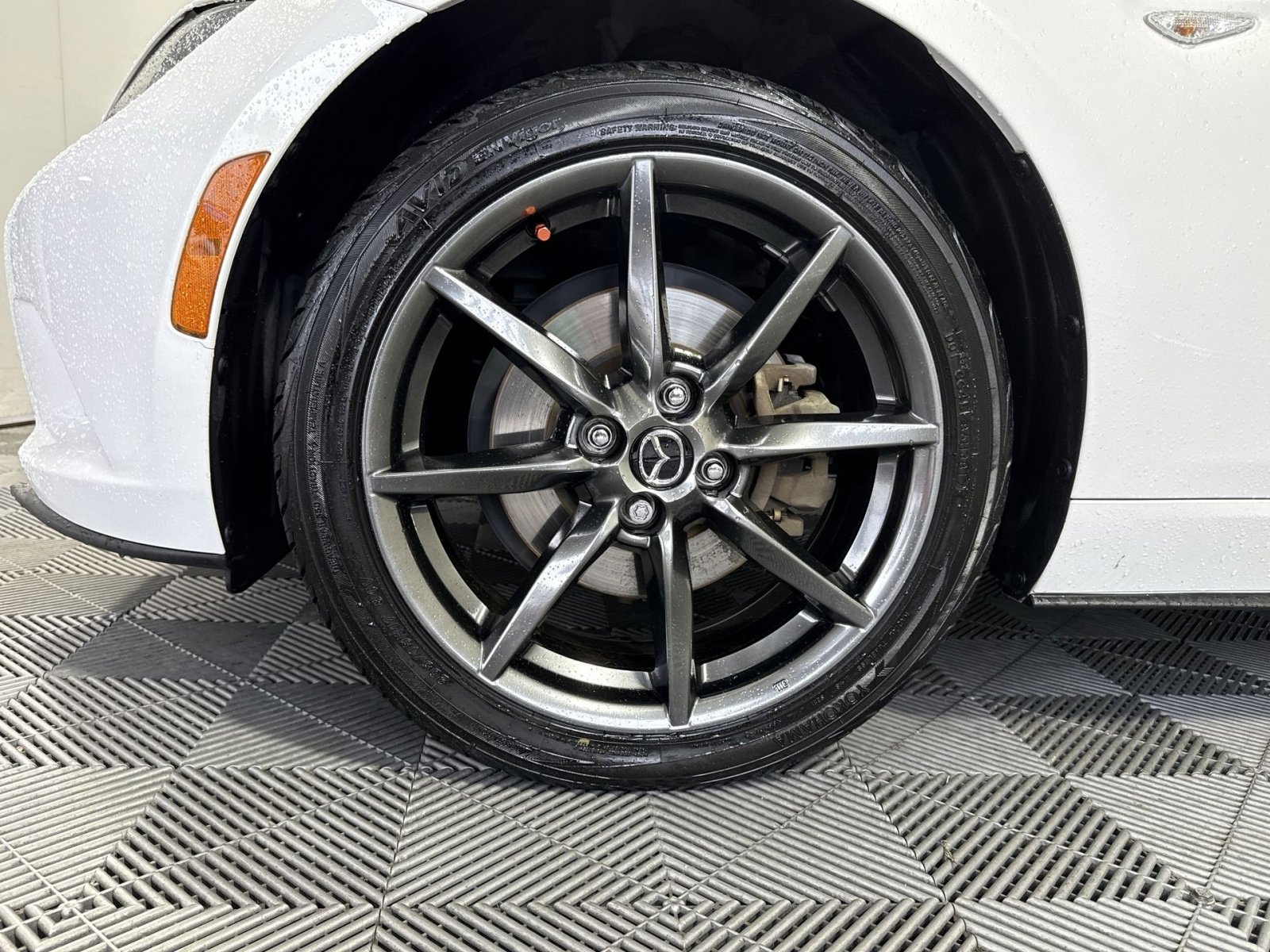 Used 2017 MAZDA MX-5 Miata RF Grand Touring image 12