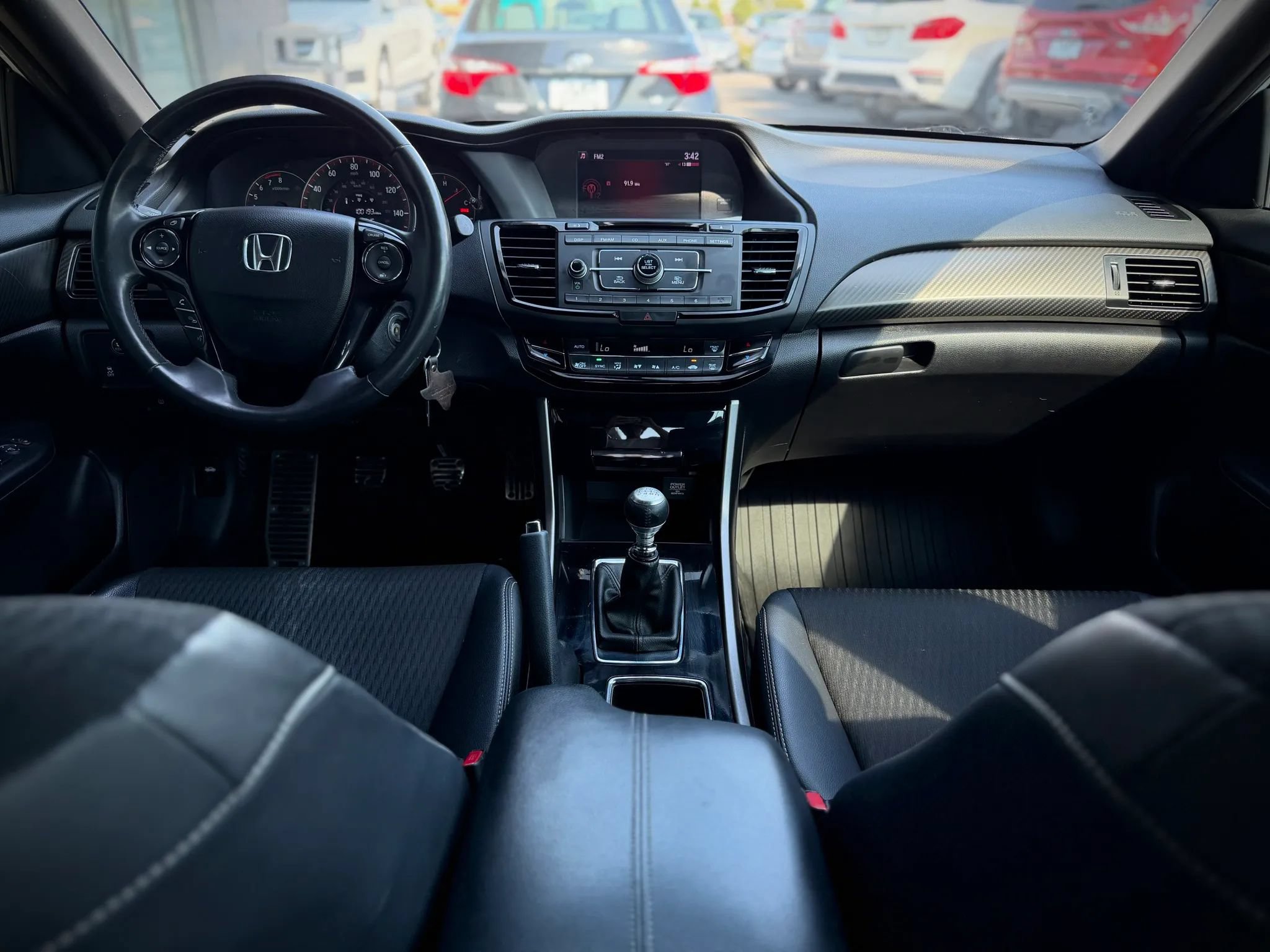 Used 2017 Honda Accord Sport image 7
