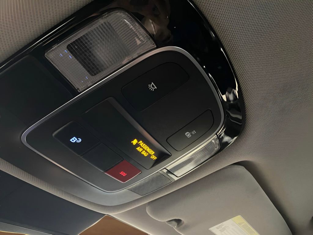 Certified 2025 Hyundai Sonata SE FWD image 18