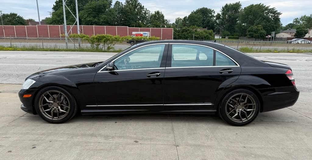 Used 2008 Mercedes-Benz S 550 image 11
