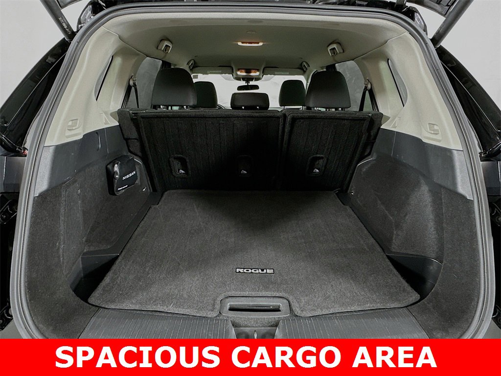 Used 2024 Nissan Rogue SV image 6