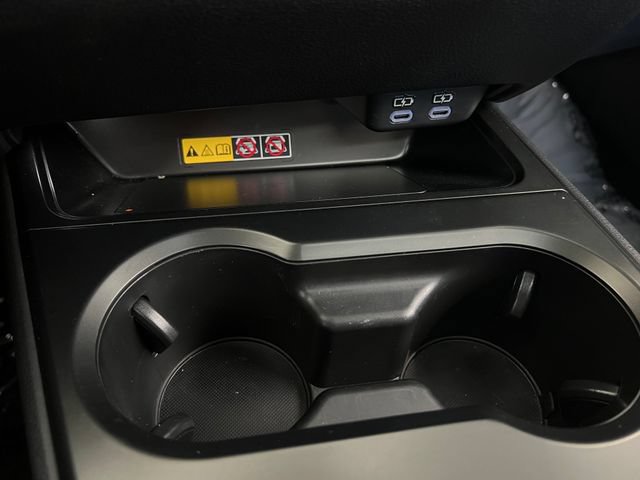 Used 2025 Lexus UX 300h FWD w/ Accessory Package (Z2) image 24