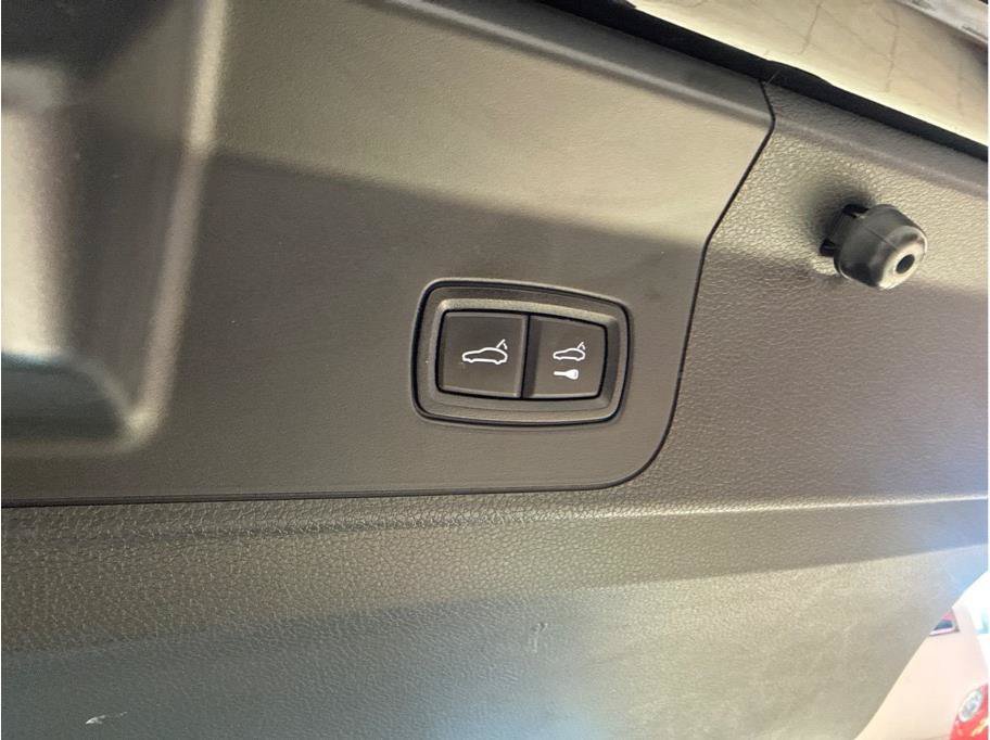 Used 2021 Porsche Panamera image 43