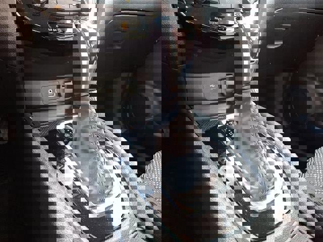 Used 2022 Nissan Rogue Sport SV image 14