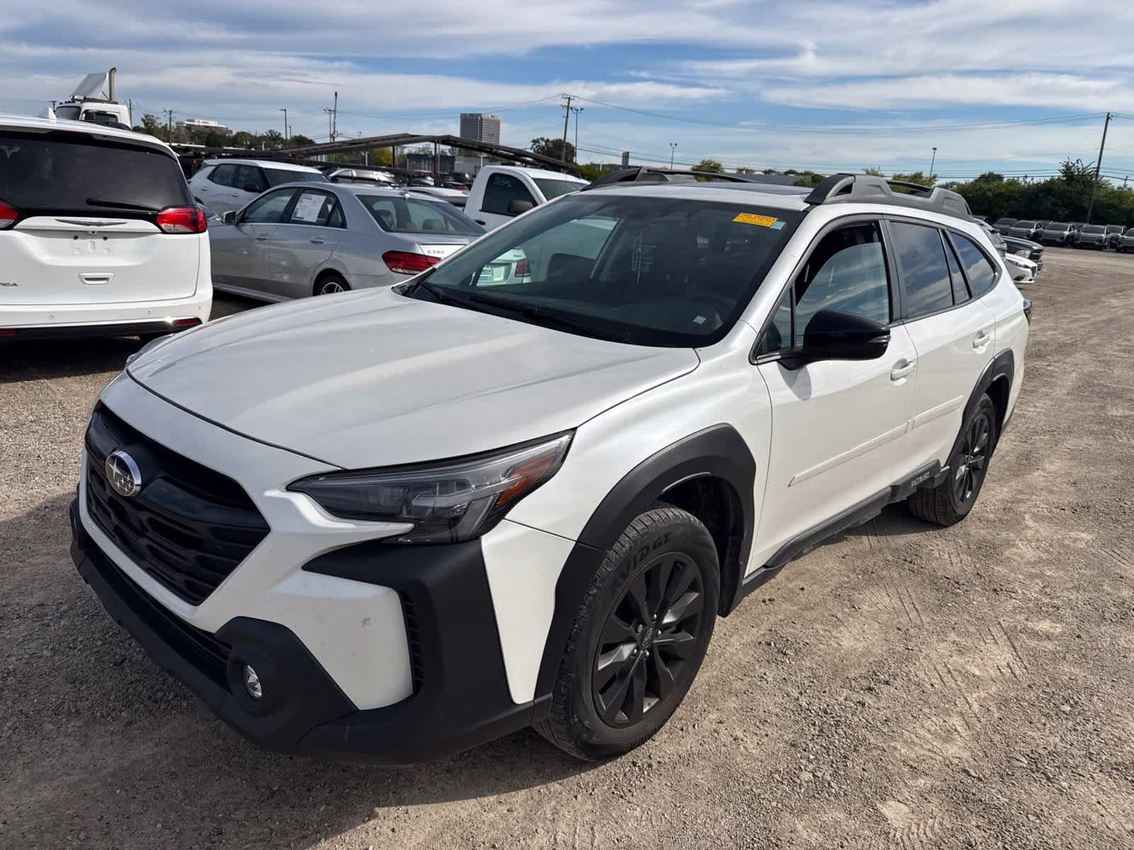 Certified 2023 Subaru Outback Onyx Edition AWD/4WD image 1