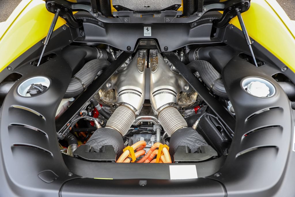 Used 2024 Ferrari 296 GTB RWD image 14