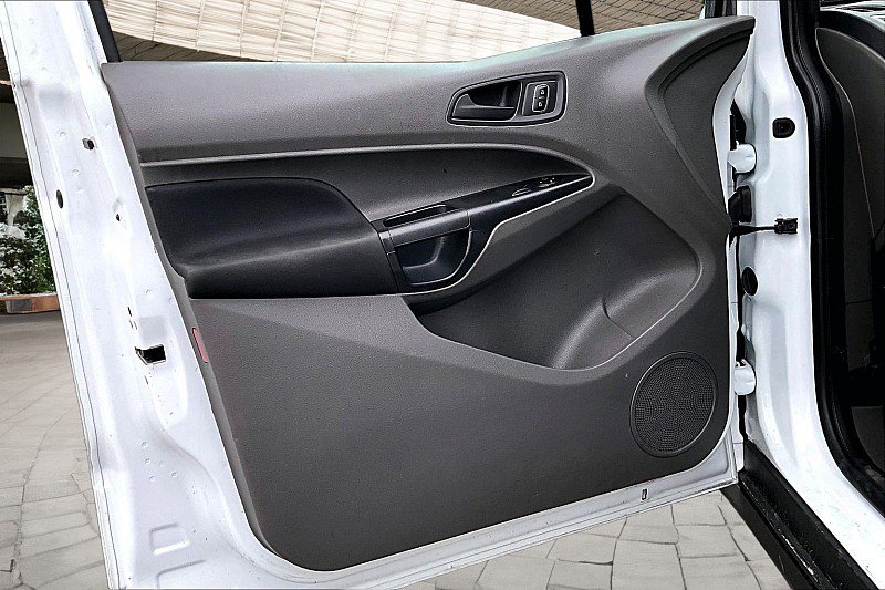 Used 2022 Ford Transit Connect XL image 14