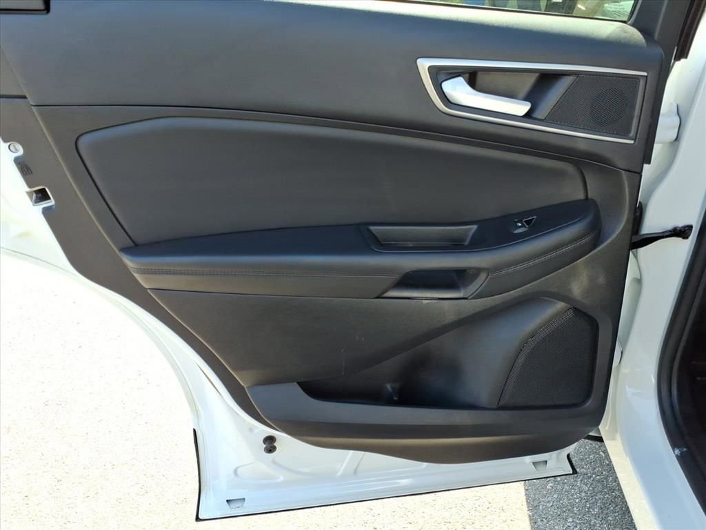 Used 2024 Ford Edge SEL AWD/4WD image 26