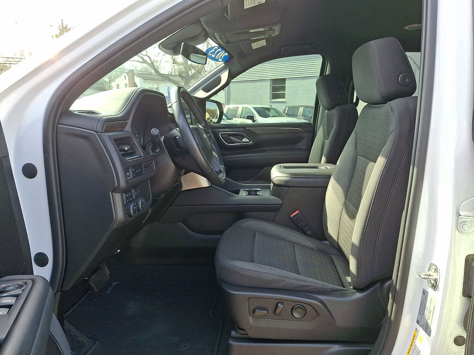 Used 2023 Chevrolet Tahoe LS AWD/4WD image 14