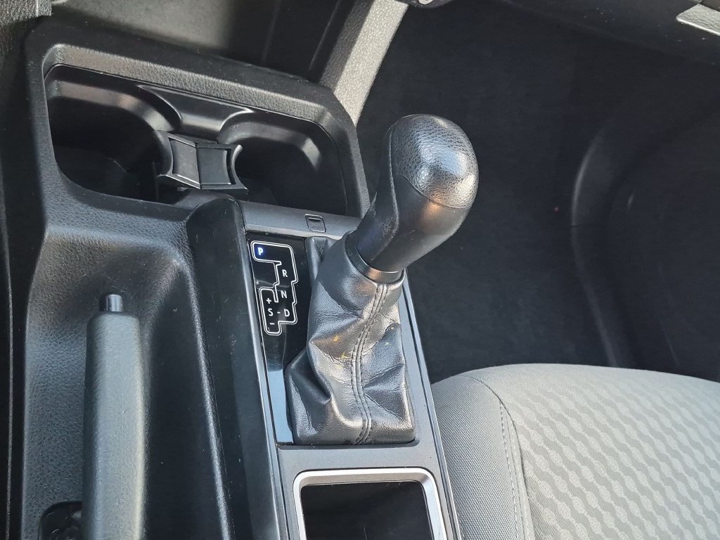 Used 2022 Toyota Tacoma SR AWD/4WD image 20