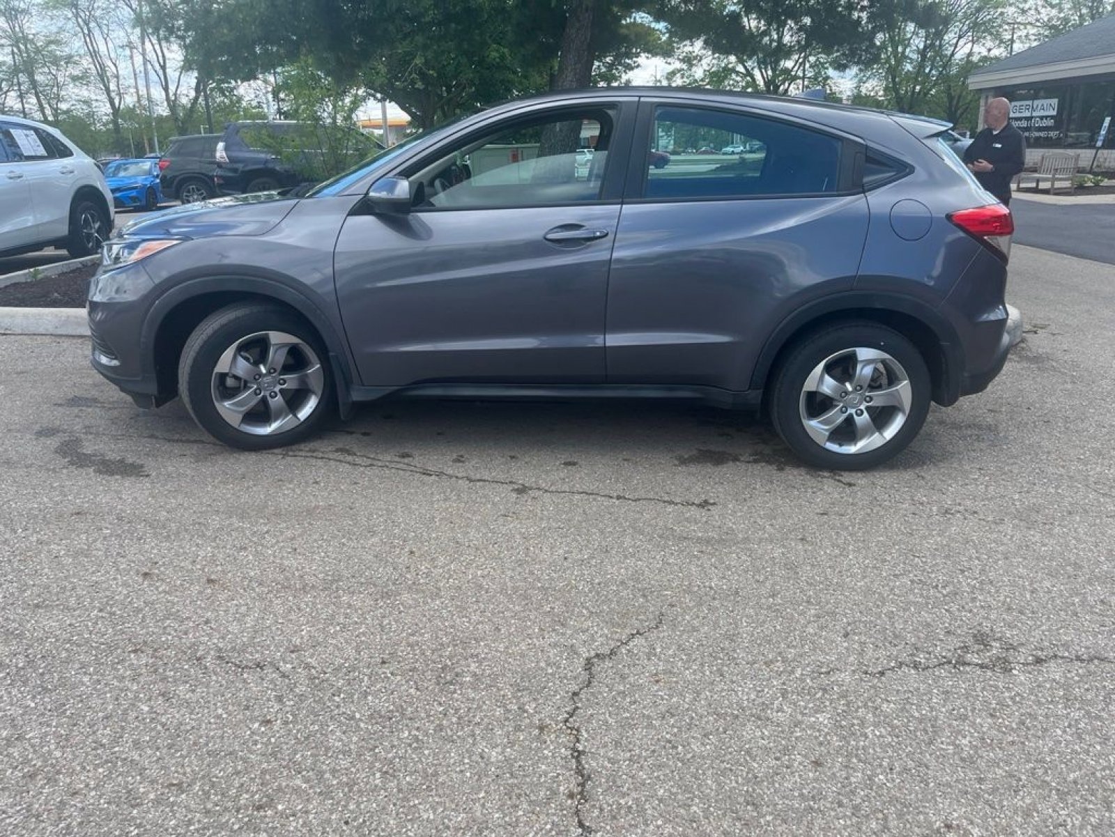 Used 2020 Honda HR-V LX image 4