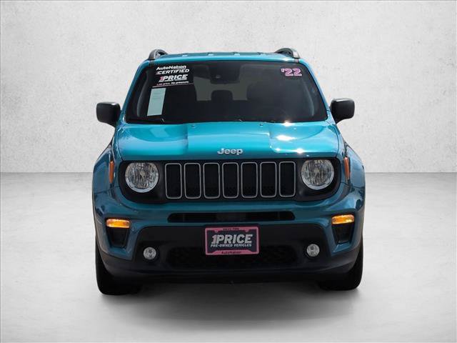 Certified 2022 Jeep Renegade Latitude AWD/4WD image 2