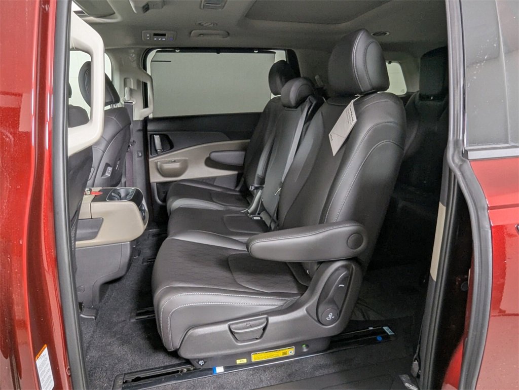 New 2026 Kia Carnival SX image 27