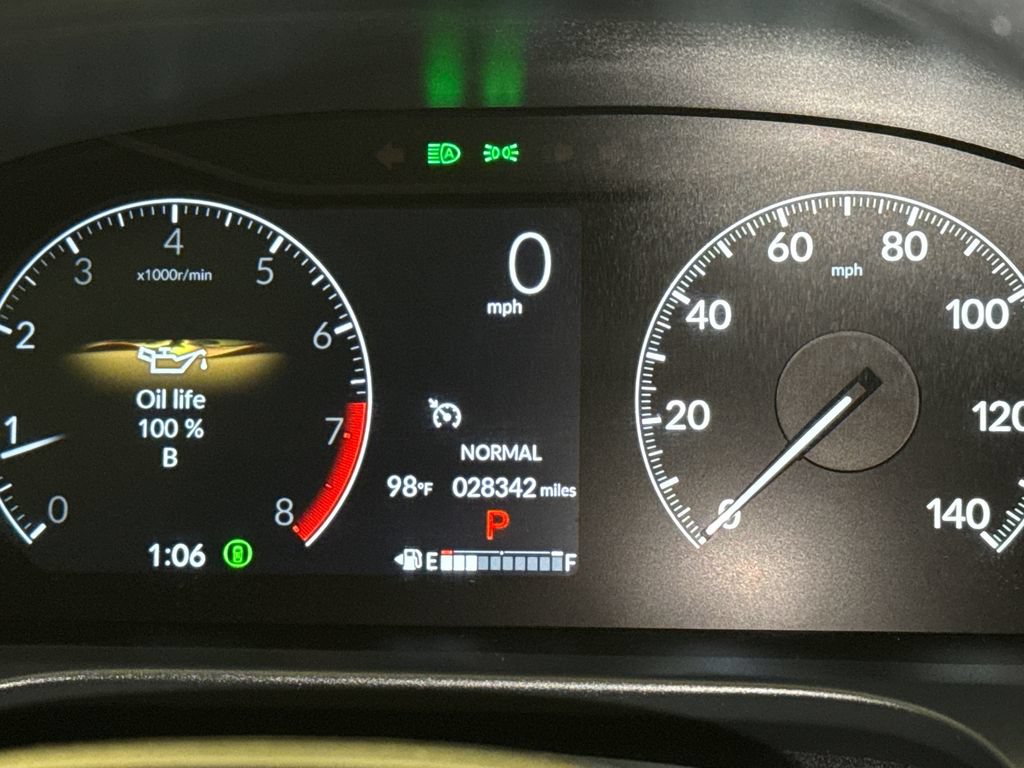 Certified 2025 Honda HR-V LX image 29