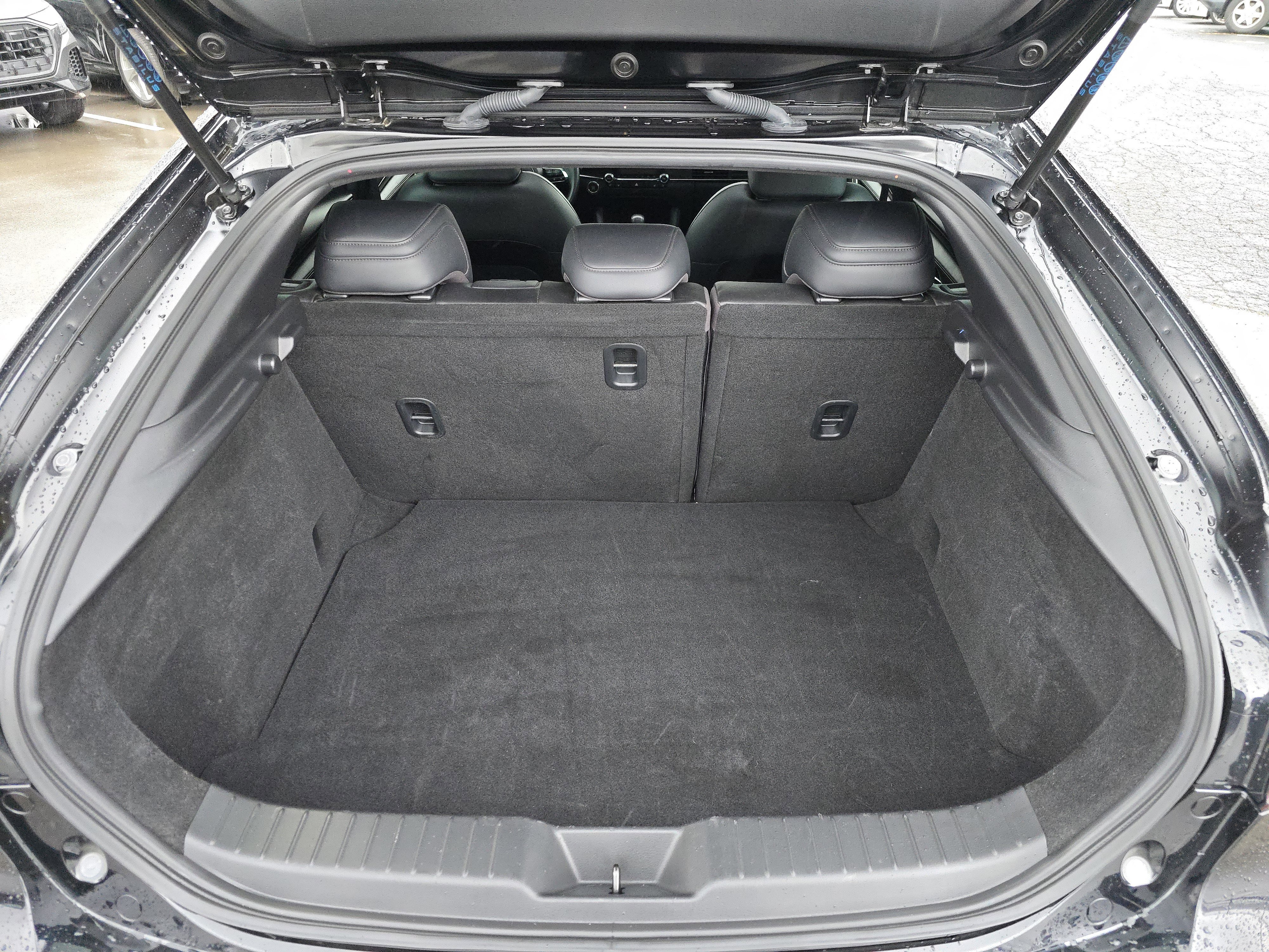 Used 2024 MAZDA MAZDA3 Hatchback w/Premium Plus Pkg image 20