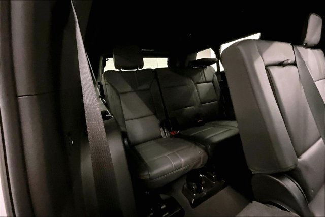 Used 2024 Chevrolet Suburban RST w/ Luxury Package AWD/4WD image 34